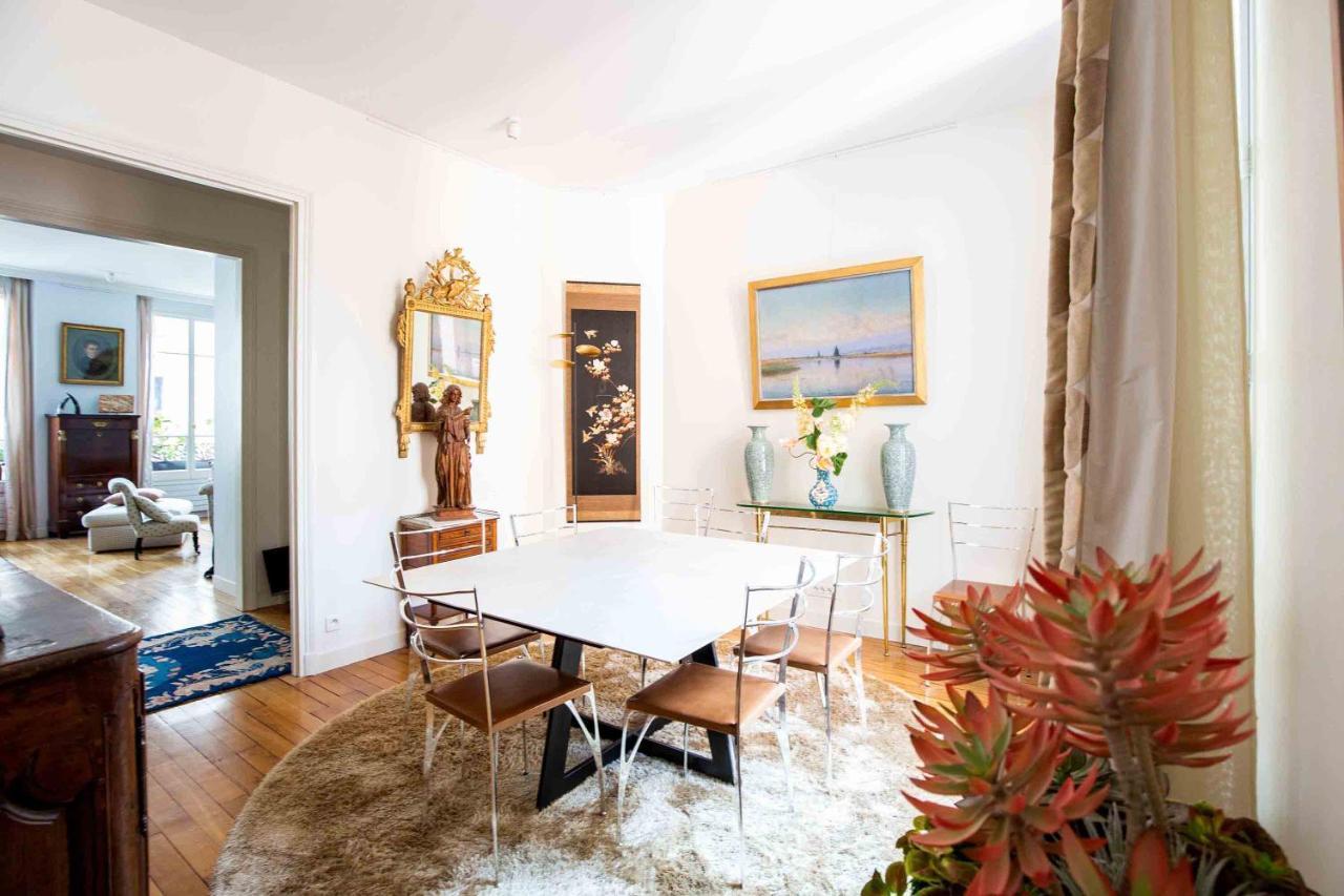 Veeve - Artful Elegance Parigi